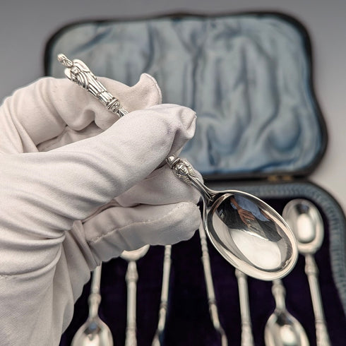 1912 年英國古董 6 純銀茶匙和糖鉗套裝,裝在阿特金兄弟盒中